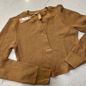 Medium Skims crop long sleeve